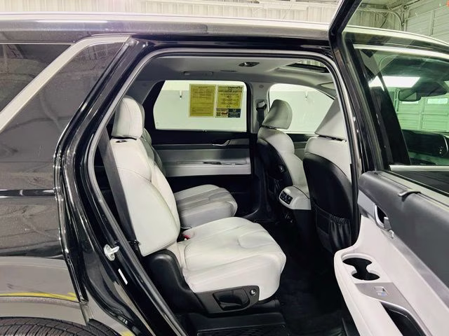 2022 Abyss Black Pearl Hyundai Palisade SEL FWD SUV