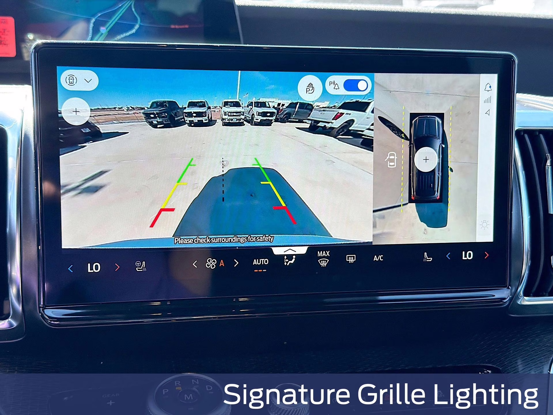 2026 Star White Metallic Tri-Coat Ford Expedition Platinum 4X4 SUV