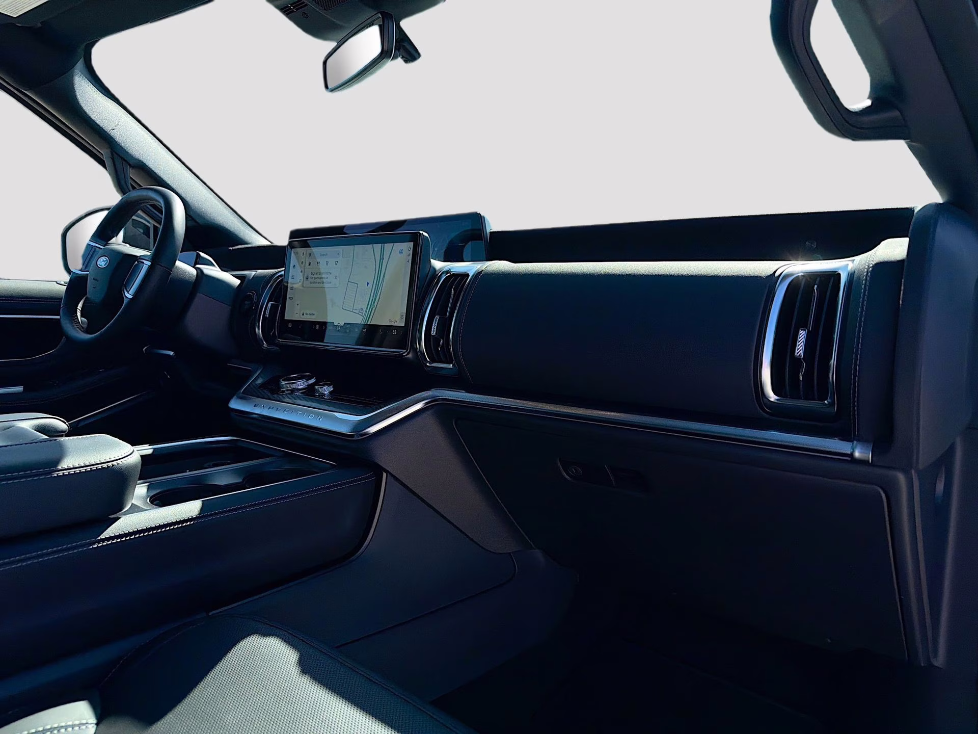 2026 Star White Metallic Tri-Coat Ford Expedition Platinum 4X4 SUV