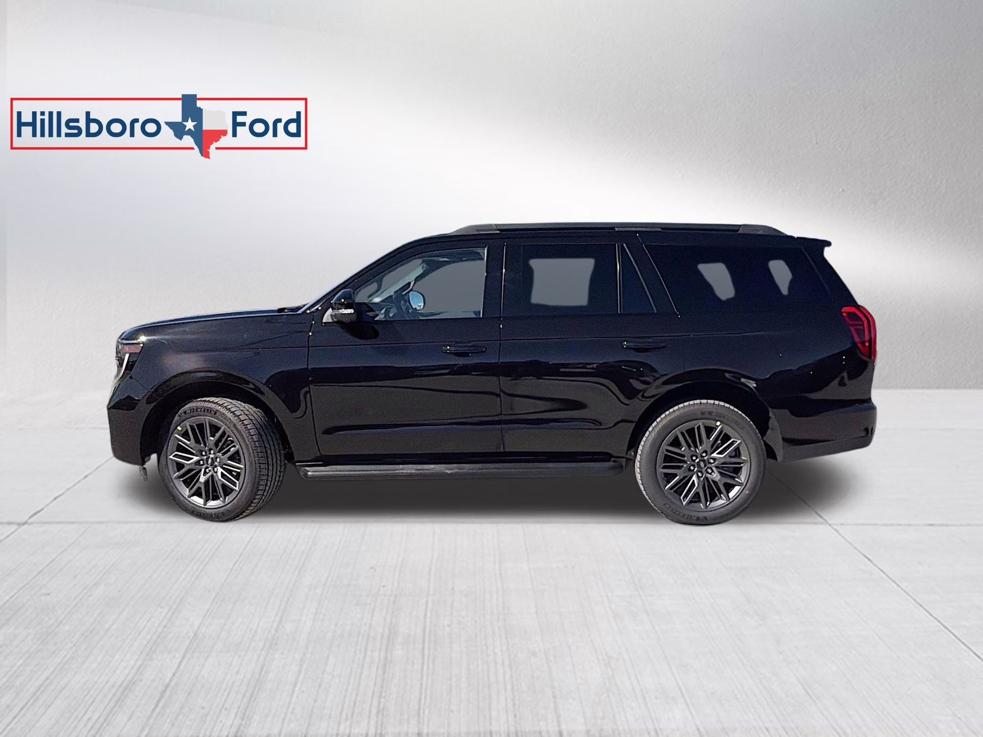 2026 Agate Black Metallic Ford Expedition Platinum 4X4 SUV