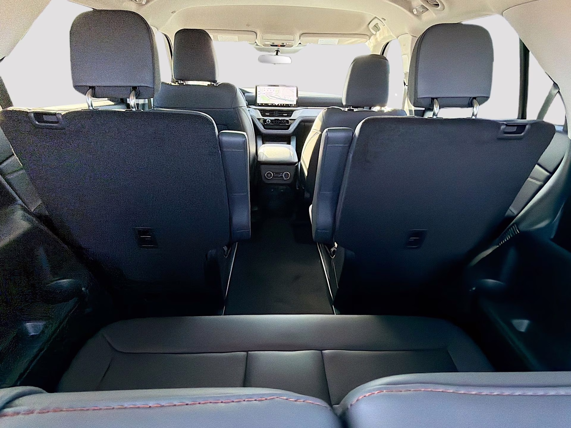 2026 Agate Black Metallic Ford Explorer Active RWD SUV