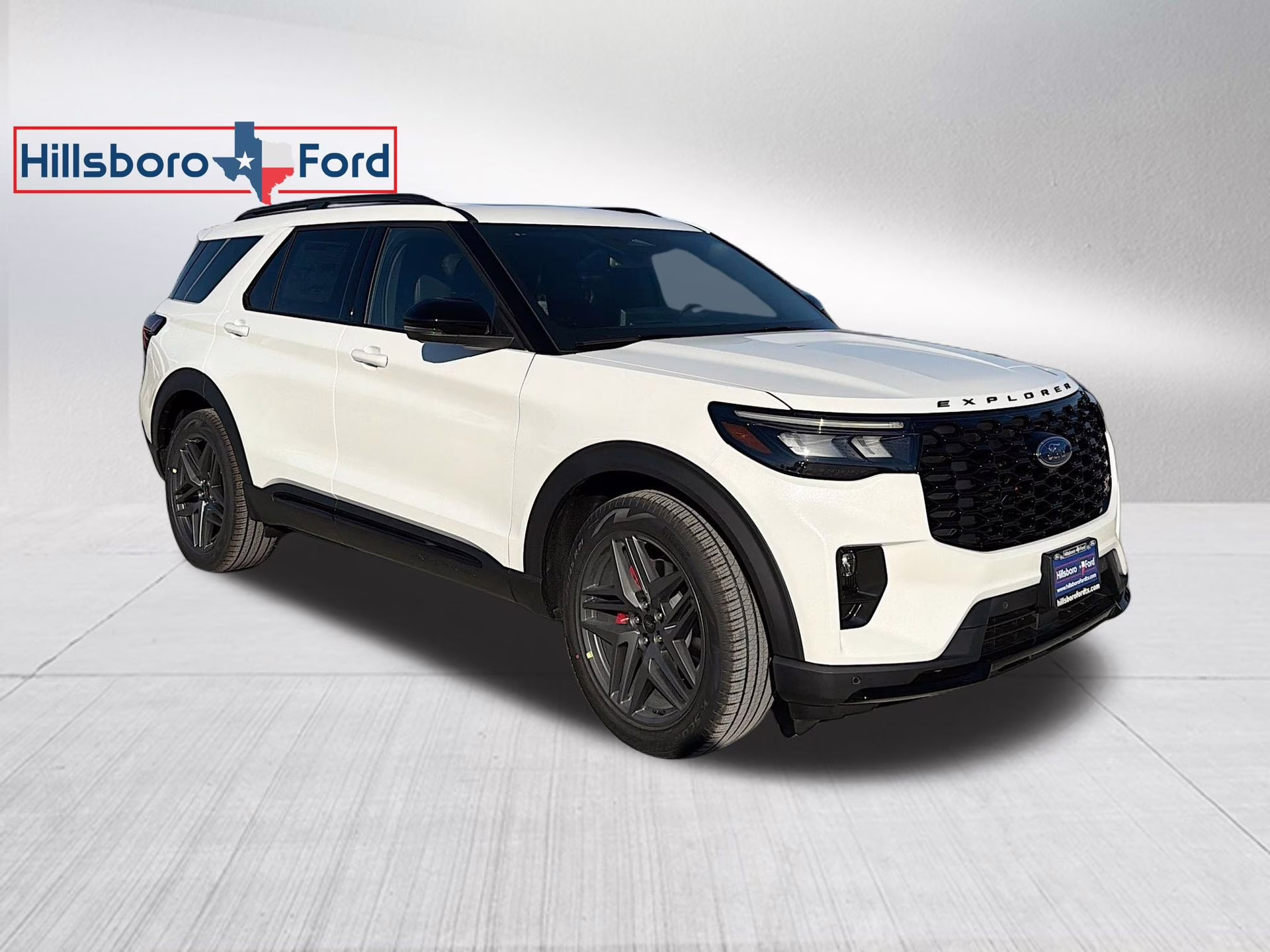 2026 Star White Metallic Tri-Coat Ford Explorer ST 4X4 SUV