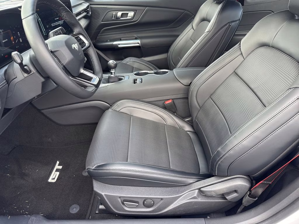 2026 Oxford White Ford Mustang GT RWD Coupe