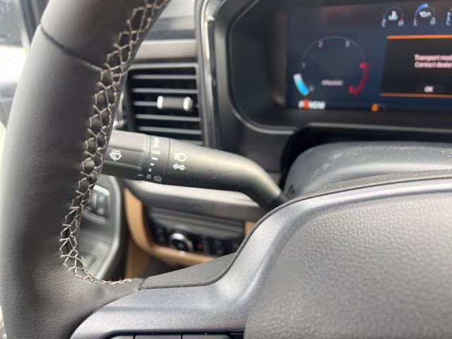 2026 Star White Metallic Tri-Coat Ford Super Duty F-250 SRW Lariat 4X4 Truck