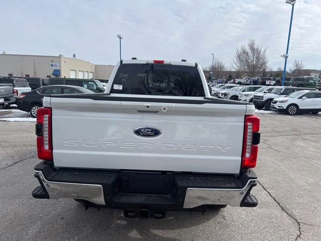 2026 Star White Metallic Tri-Coat Ford Super Duty F-250 SRW Lariat 4X4 Truck
