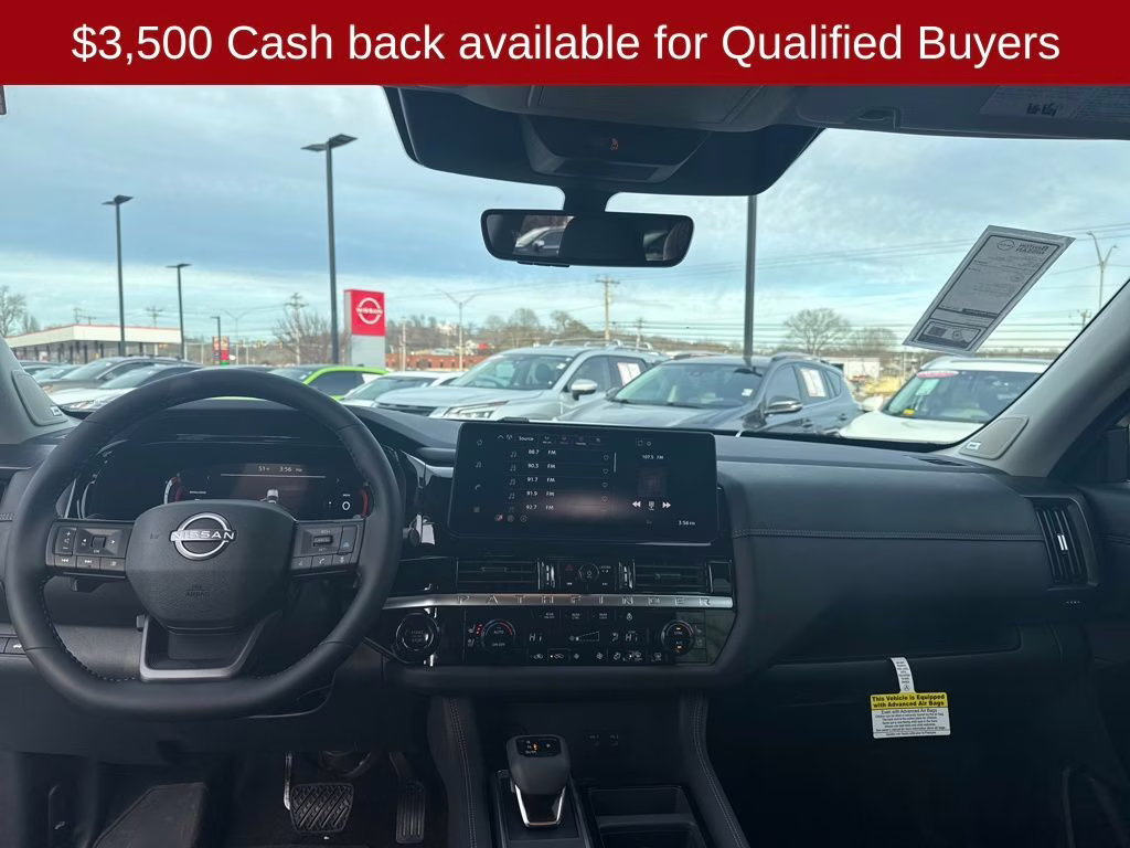 2026 Everest White Pearl Tricoat Nissan Pathfinder Platinum 4X4 SUV