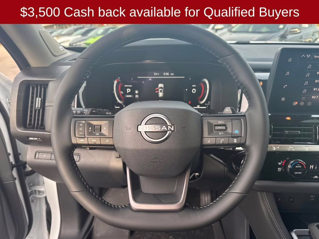 2026 Everest White Pearl Tricoat Nissan Pathfinder Platinum 4X4 SUV