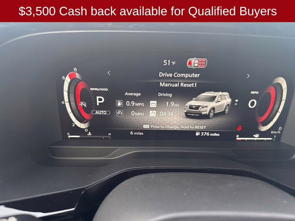 2026 Everest White Pearl Tricoat Nissan Pathfinder Platinum 4X4 SUV