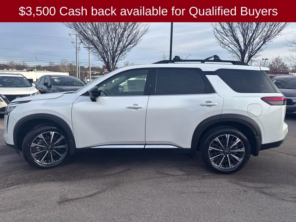 2026 Everest White Pearl Tricoat Nissan Pathfinder Platinum 4X4 SUV