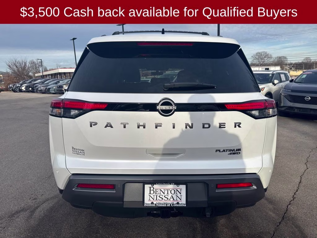 2026 Everest White Pearl Tricoat Nissan Pathfinder Platinum 4X4 SUV