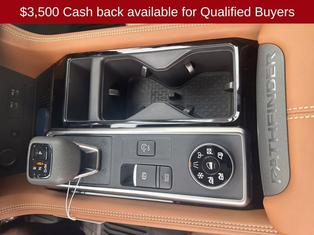 2026 Boulder Gray/Super Black Nissan Pathfinder Platinum 4X4 SUV