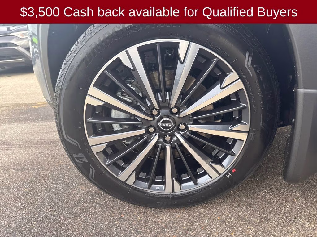 2026 Boulder Gray/Super Black Nissan Pathfinder Platinum 4X4 SUV