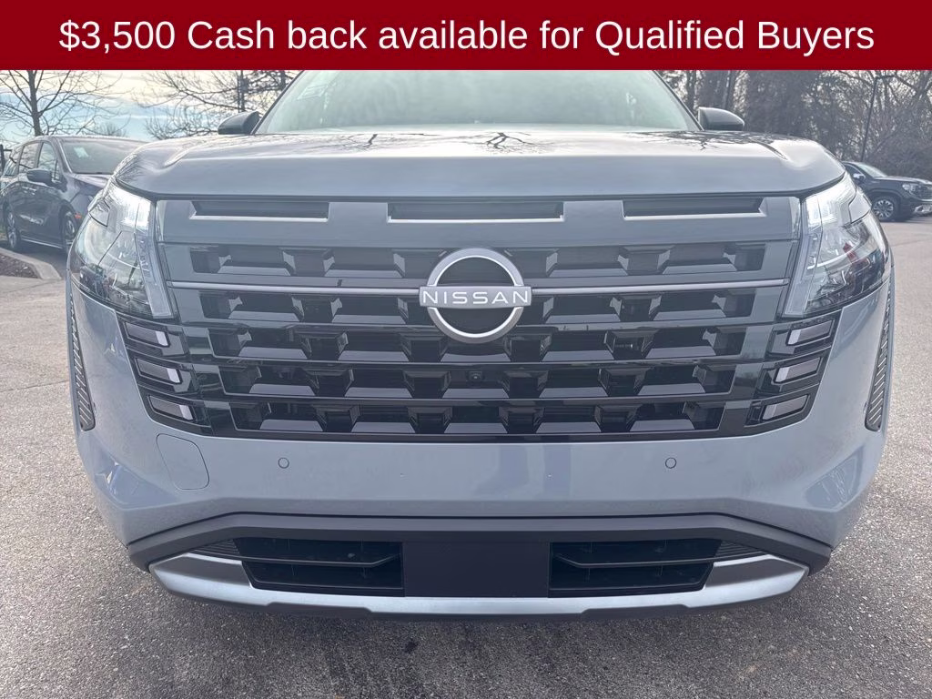 2026 Boulder Gray/Super Black Nissan Pathfinder Platinum 4X4 SUV