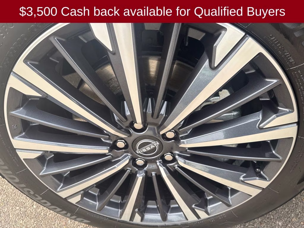 2026 Boulder Gray/Super Black Nissan Pathfinder Platinum 4X4 SUV
