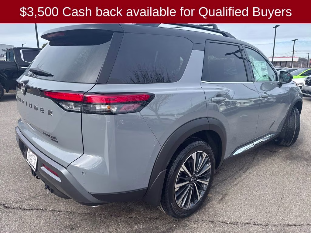 2026 Boulder Gray/Super Black Nissan Pathfinder Platinum 4X4 SUV