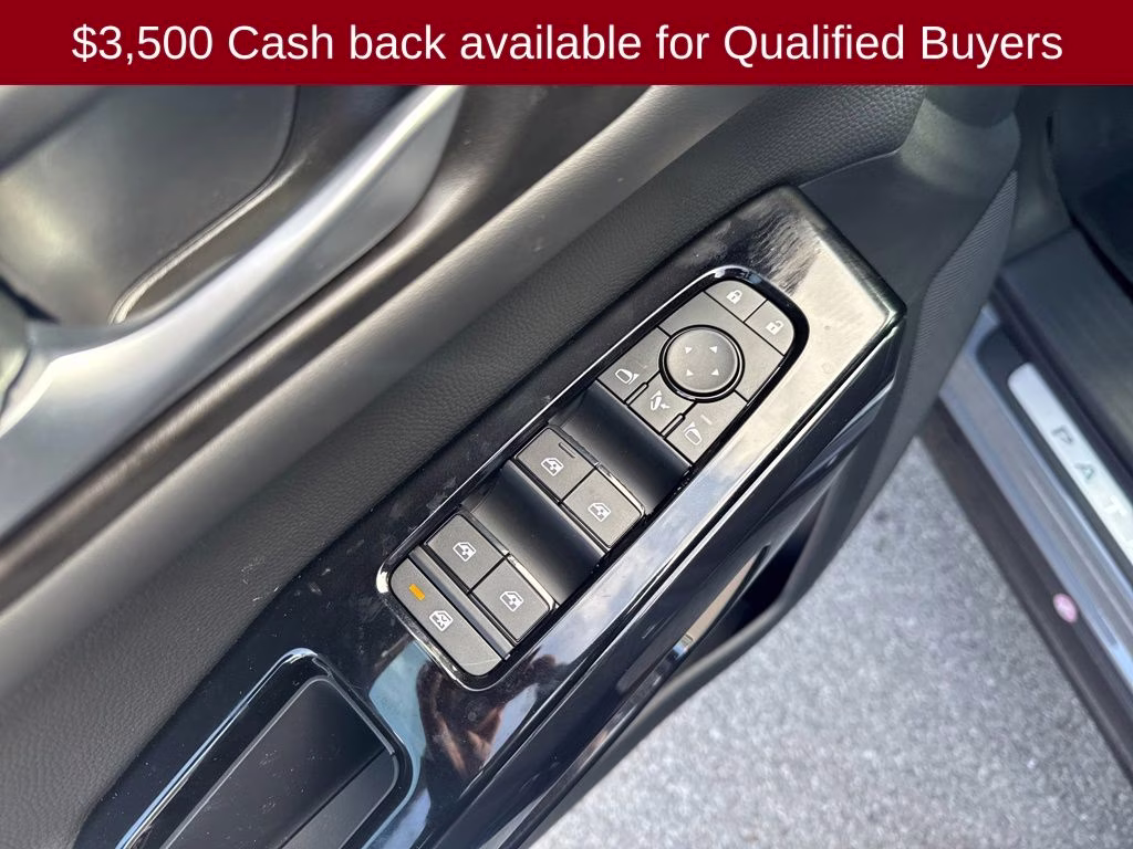 2026 Boulder Gray Pearl Nissan Pathfinder Platinum 4X4 SUV