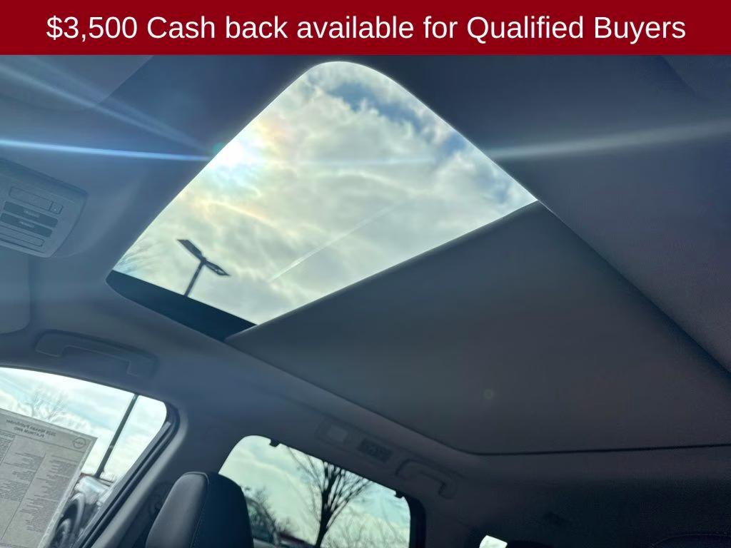2026 Boulder Gray Pearl Nissan Pathfinder Platinum 4X4 SUV