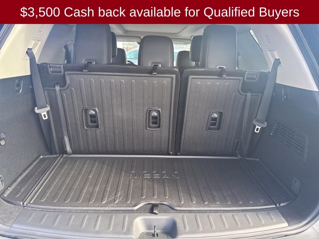 2026 Boulder Gray Pearl Nissan Pathfinder Platinum 4X4 SUV