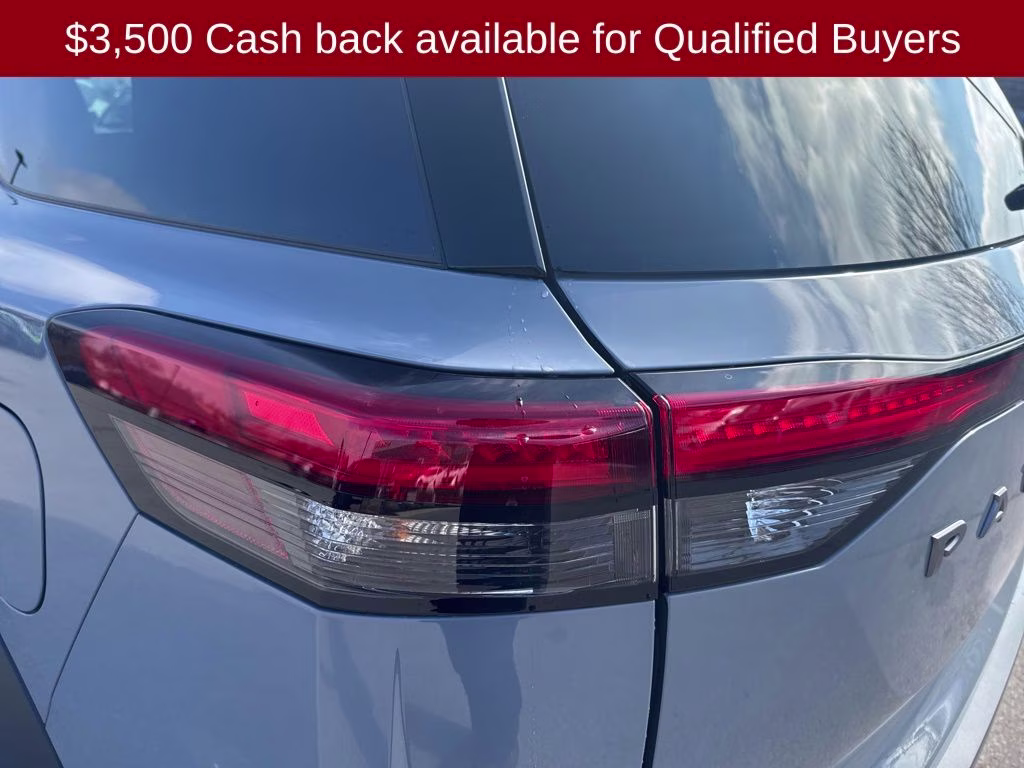 2026 Boulder Gray Pearl Nissan Pathfinder Platinum 4X4 SUV