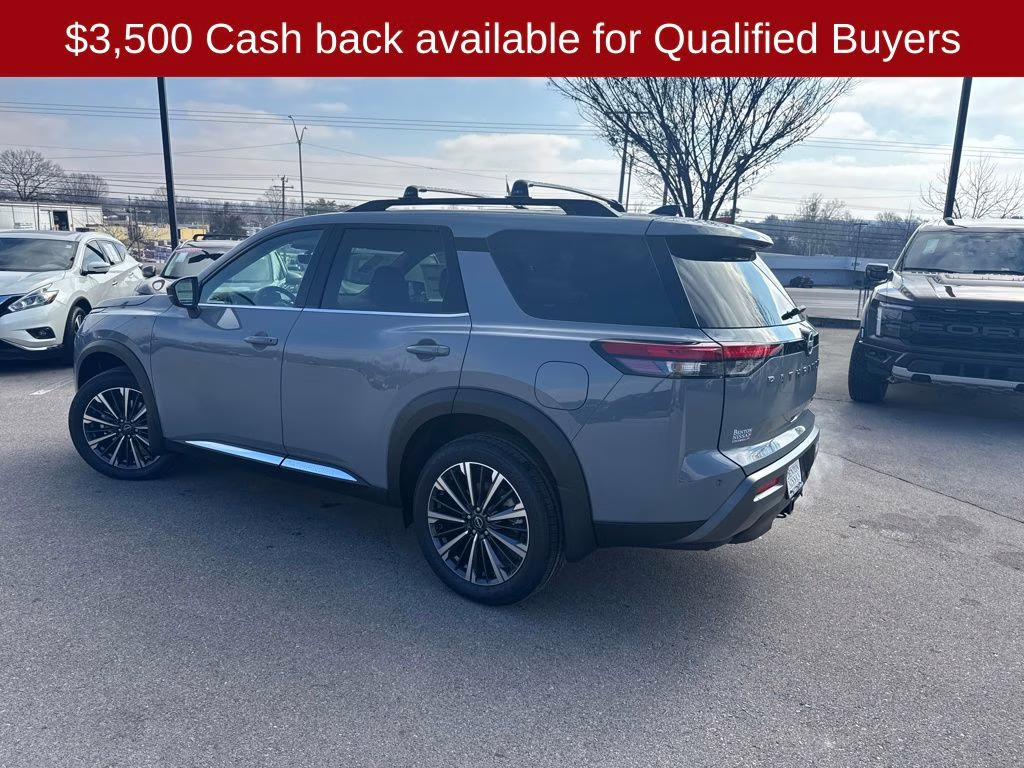 2026 Boulder Gray Pearl Nissan Pathfinder Platinum 4X4 SUV