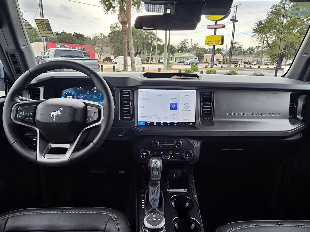 2026 Avalanche Gray Ford Bronco Big Bend 4X4 SUV