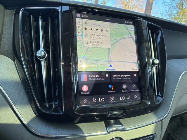 2025 Onyx Black Volvo XC60 Plug-In Hybrid T8 Plus AWD SUV