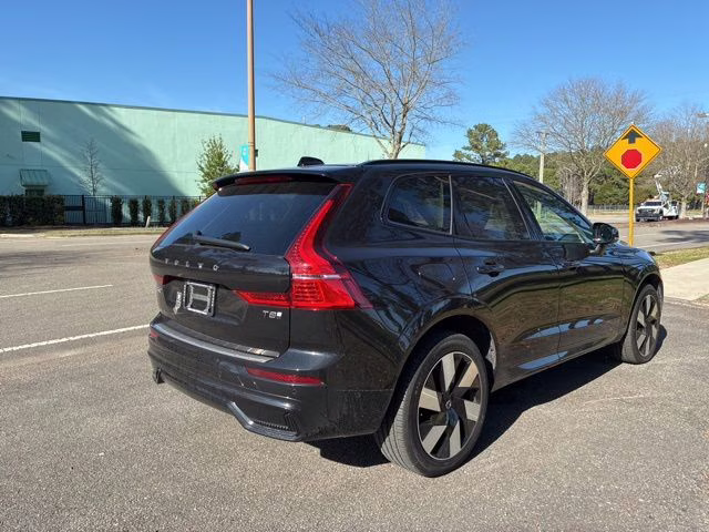 2025 Onyx Black Volvo XC60 Plug-In Hybrid T8 Plus AWD SUV