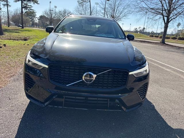 2025 Onyx Black Volvo XC60 Plug-In Hybrid T8 Plus AWD SUV