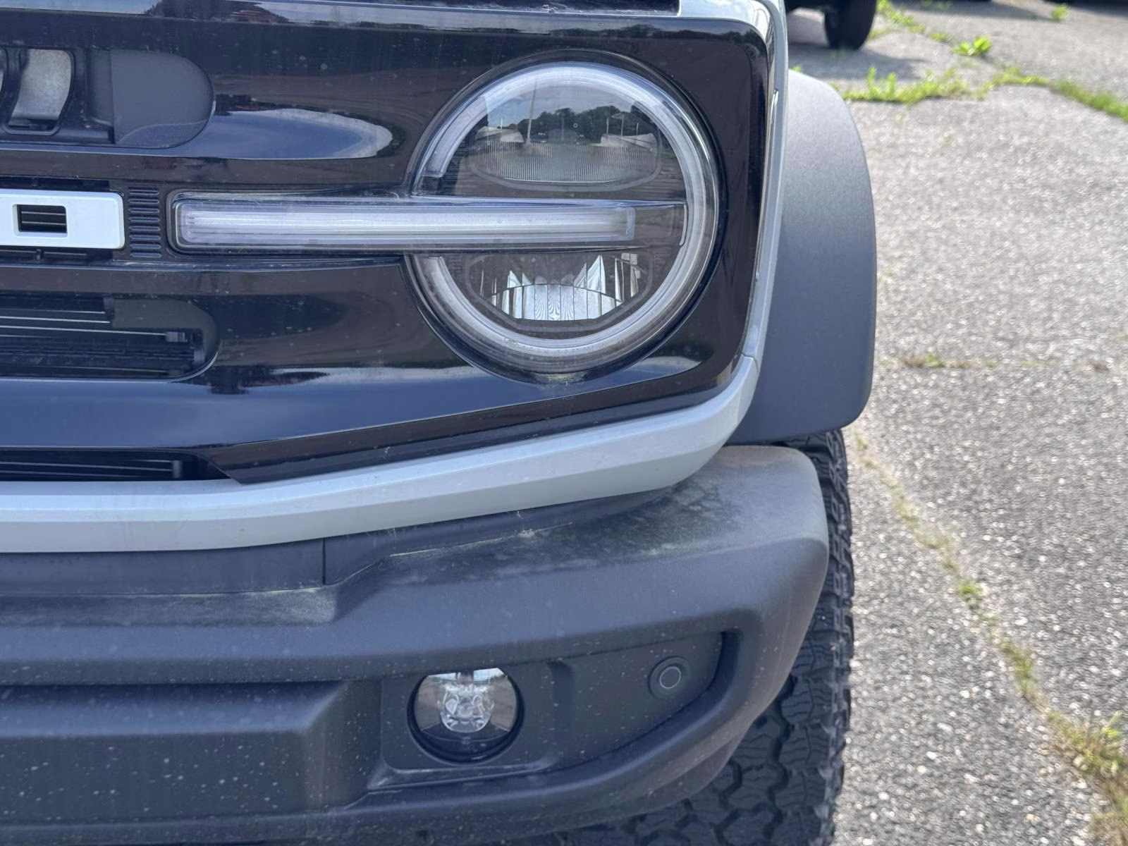 2026 Avalanche Gray Ford Bronco Outer Banks 4 Door 4x4 4X4 SUV