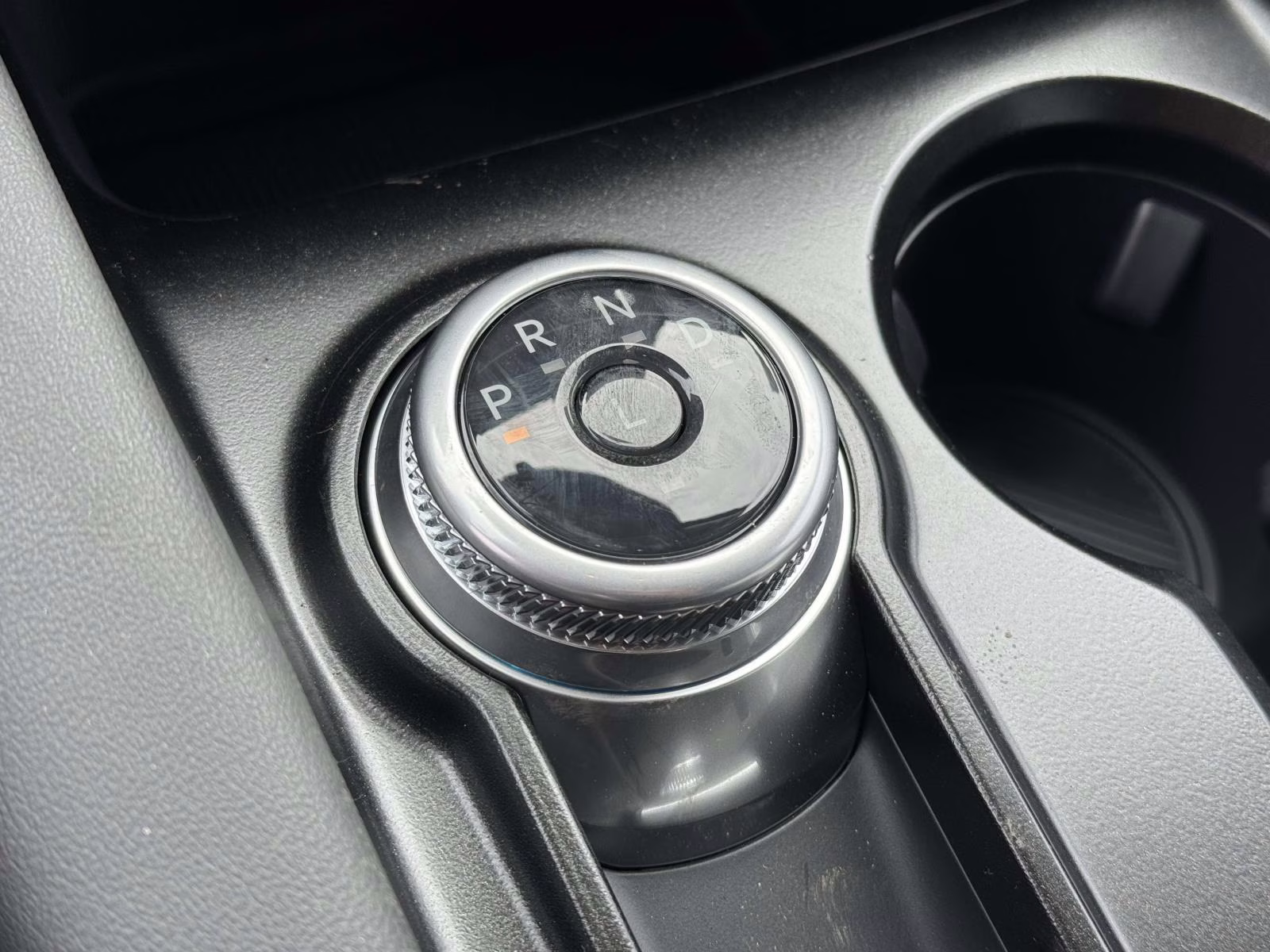 2026 Space White Metallic Ford Explorer Active w/100A Pkg 4WD 4X4 SUV