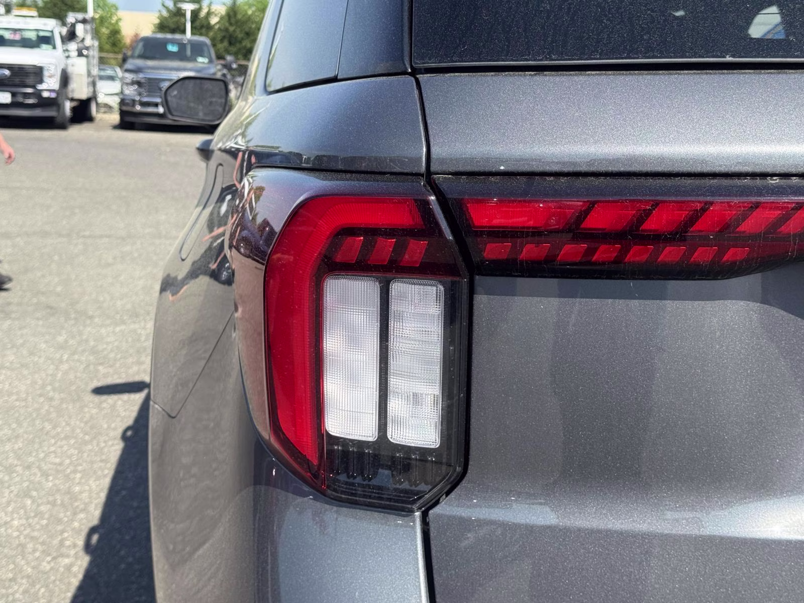 2026 Carbonized Gray Metallic Ford Explorer ST-Line 4WD 4X4 SUV