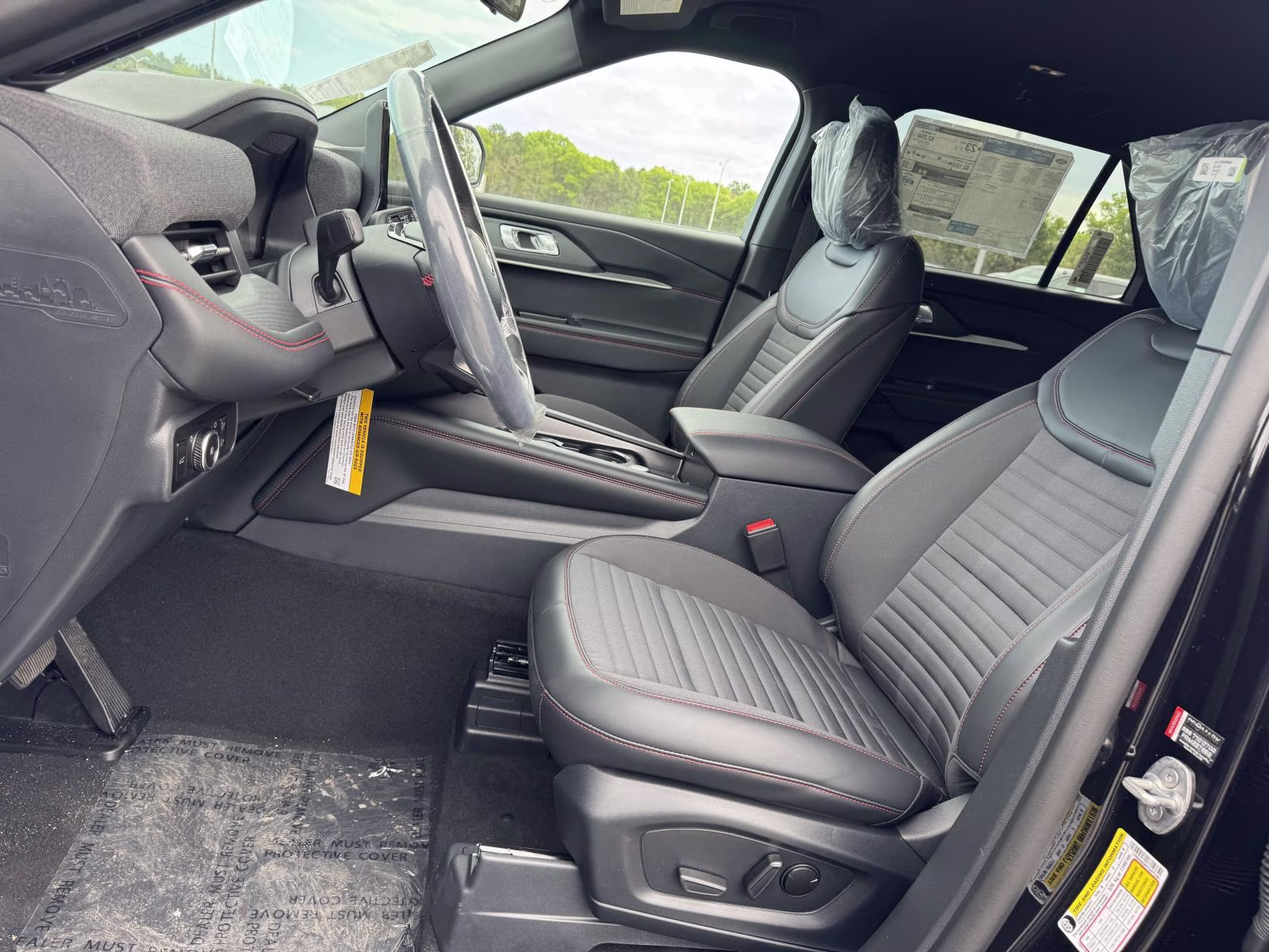 2026 Agate Black Metallic Ford Explorer ST-Line 4WD 4X4 SUV
