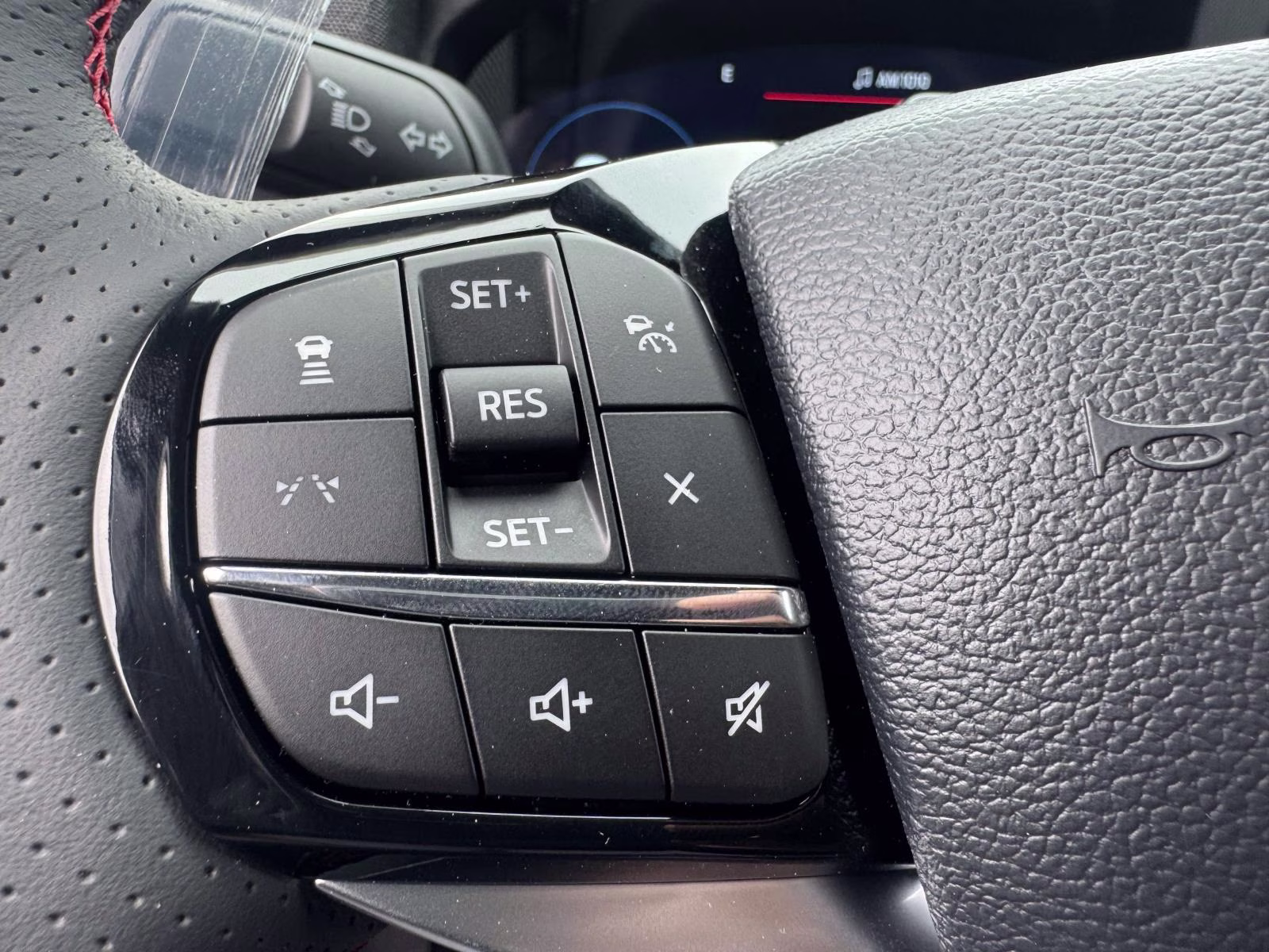 2026 Agate Black Metallic Ford Explorer ST-Line 4WD 4X4 SUV