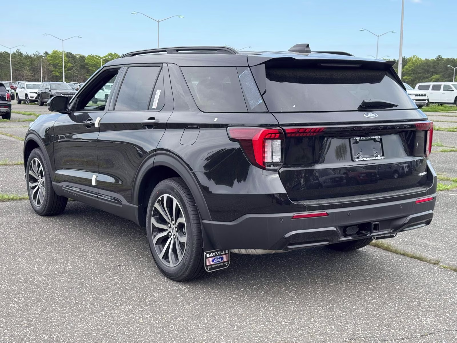 2026 Agate Black Metallic Ford Explorer ST-Line 4WD 4X4 SUV