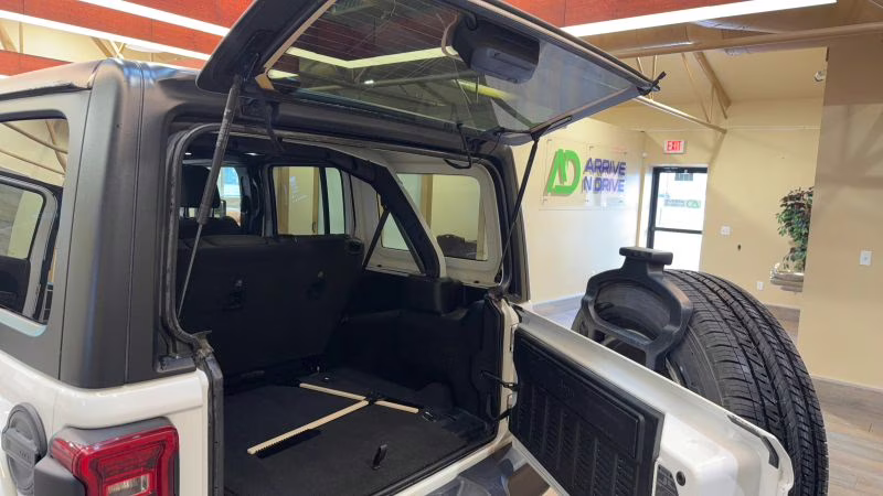 2024 Jeep Wrangler 4 Door Sahara Sport Utility 4D 4X4