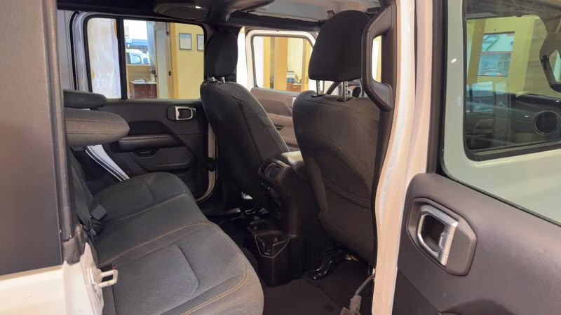 2024 Jeep Wrangler 4 Door Sahara Sport Utility 4D 4X4