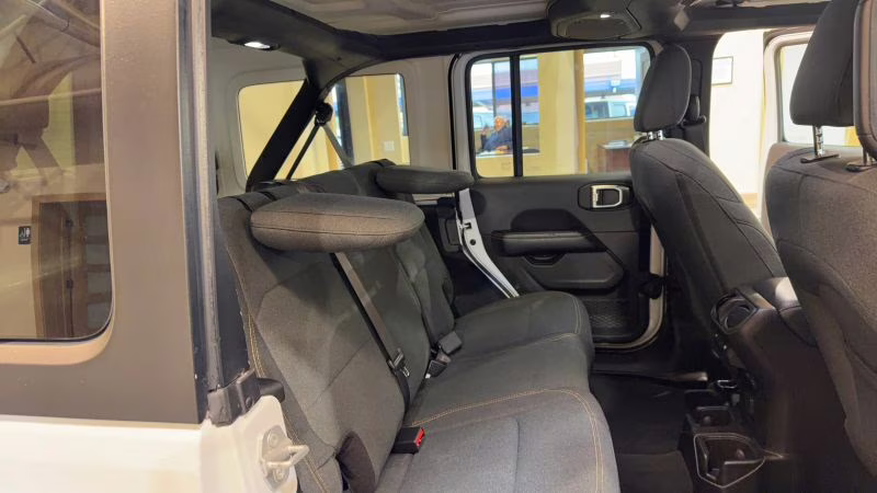 2024 Jeep Wrangler 4 Door Sahara Sport Utility 4D 4X4