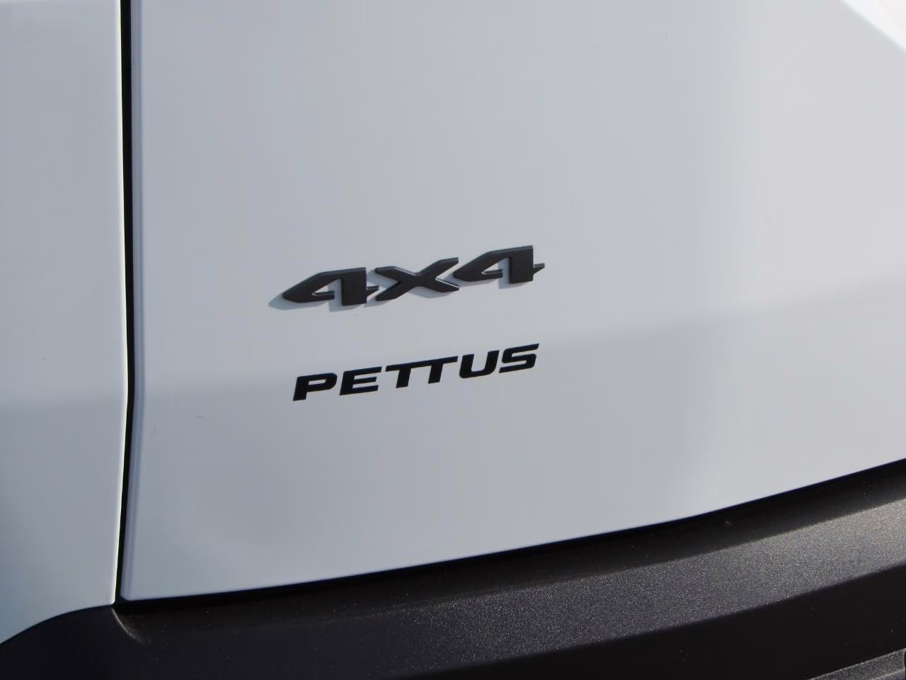 2026 Bright White Clearcoat Jeep Cherokee Limited 4X4 SUV