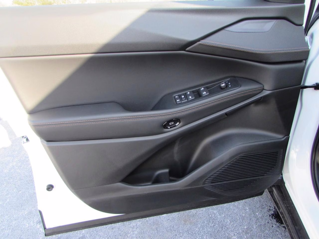 2026 Bright White Clearcoat Jeep Cherokee Limited 4X4 SUV