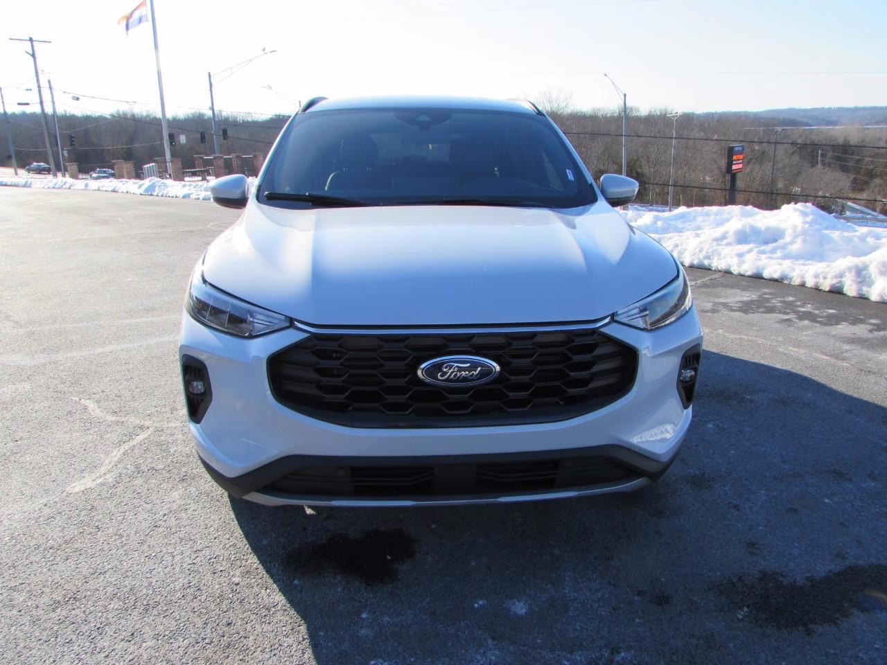 2026 Star White Metallic Tri-Coat Ford Escape ST-Line Select AWD SUV