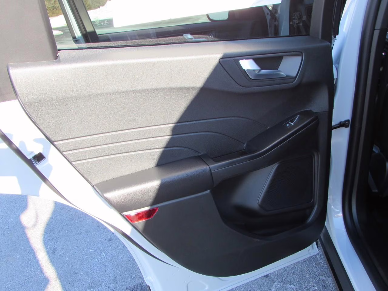 2026 Star White Metallic Tri-Coat Ford Escape ST-Line Select AWD SUV