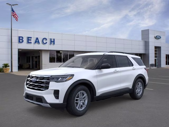 2026 Star White Metallic Tri-Coat Ford Explorer Active RWD SUV