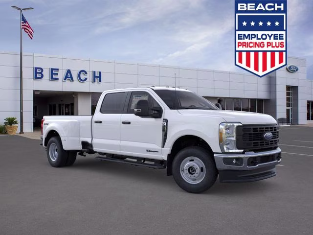 2026 Oxford White Ford Super Duty F-350 DRW XL DRW 4X4 Truck