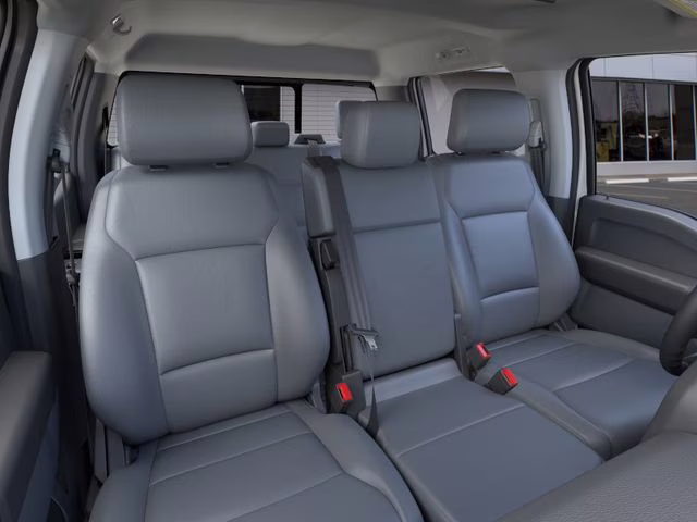 2026 Oxford White Ford Super Duty F-350 DRW XL DRW 4X4 Truck