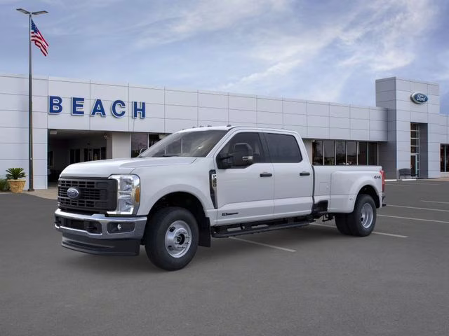 2026 Oxford White Ford Super Duty F-350 DRW XL DRW 4X4 Truck
