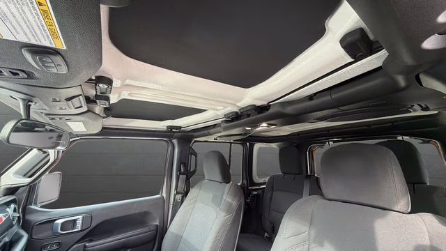 2021 Granite Crystal Metallic Clearcoat Jeep Wrangler Unlimited Sport Altitude 4X4 SUV