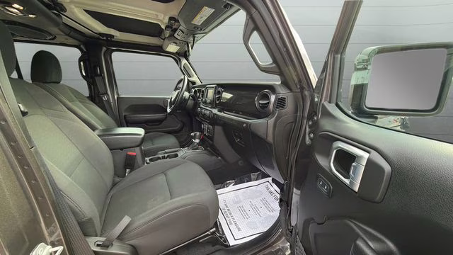 2021 Granite Crystal Metallic Clearcoat Jeep Wrangler Unlimited Sport Altitude 4X4 SUV