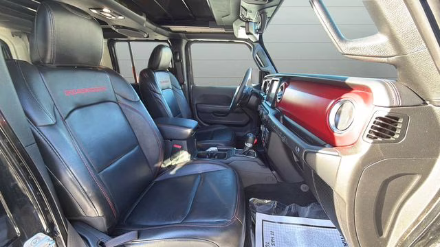 2022 Black Clearcoat Jeep Wrangler Unlimited Rubicon 4X4 SUV