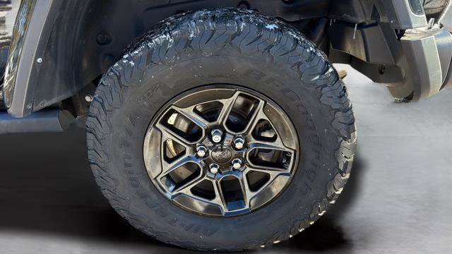 2022 Black Clearcoat Jeep Wrangler Unlimited Rubicon 4X4 SUV