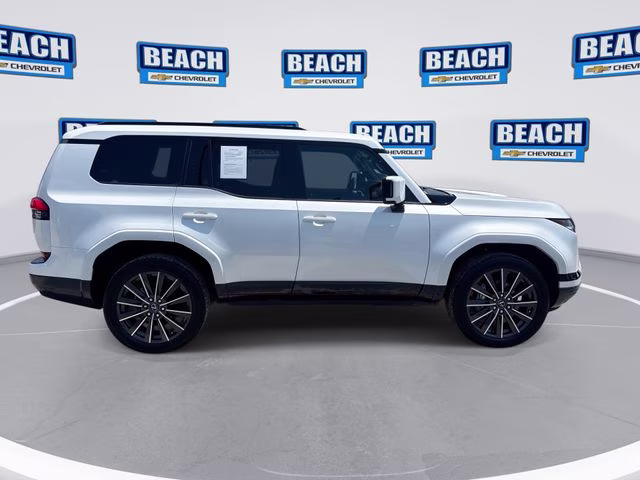 2024 Eminent White Pearl Lexus GX 550 Luxury 4X4 SUV